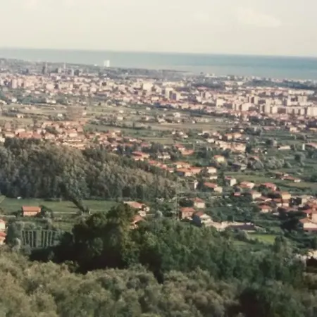Apartment La Casetta Di Luni Terre Del Magra Tra 5 Terre E Versilia