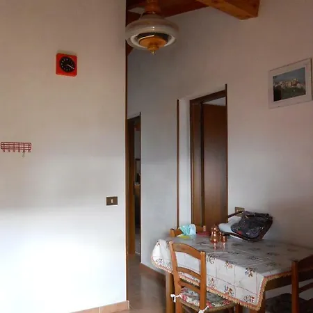 Apartment La Casetta Di Luni Terre Del Magra Tra 5 Terre E Versilia Ortonovo